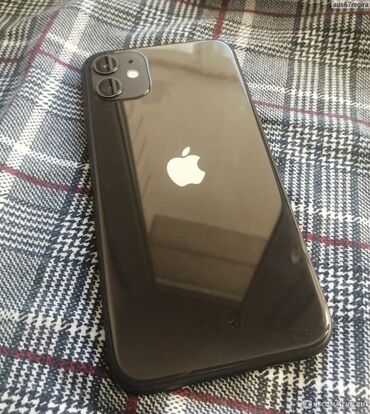 ipod touch 6: IPhone 11, Колдонулган, 64 ГБ, Black Titanium, Каптама, Кабель, 76 %