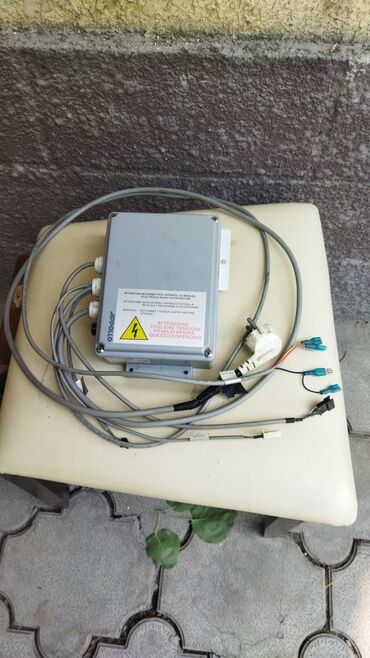 Другие электротовары: Электронный контроллер для систем отопления или водоснабжения (душевой — 2