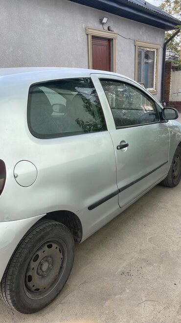 Volkswagen: Volkswagen Fox: 2005 г., 1.4 л, Механика, Бензин