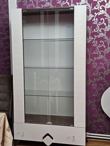 mebel alişi: 1i 200 manat 2 ədəd di 2 kisini də alan olsa endirim olaca 10%