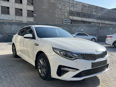 электромобиль neta: Kia K5: 2020 г., 2 л, Автомат, Газ, Седан