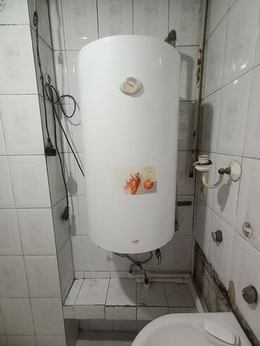 Duş kabinaları, arakəsmələr: 2 ci əl tam işlək su qızdırıcı Ariston 100litr real alıcıya cüzi