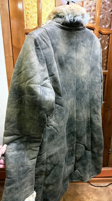 Дубленки: Продаю женскую дубленку В хорошем состоянии Размер 48 (S) на — 4