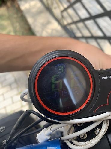 Elektrikli samokatlar: Elektrik skuter - Güclü elektrik mühərriki, qalın təkərlər və arxa/ön — 1