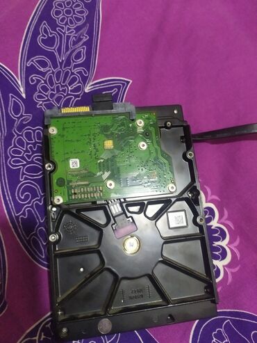 hard disc: Xarici Sərt disk (HDD) Seagate, 512 GB, 7200 RPM, 1.8", İşlənmiş