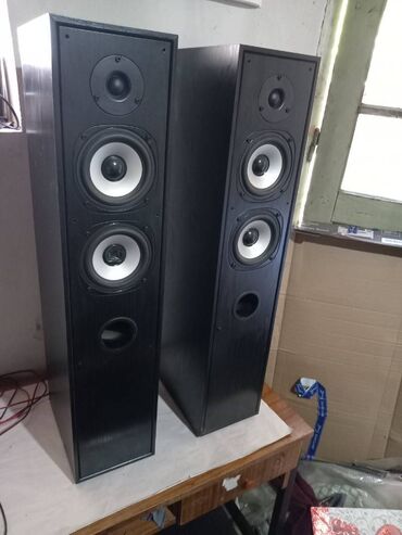 Speakers & Sound Systems: Na prodaju zvučnici DIK Nemački 120w 4oma u odlicnom stanju. Daјu