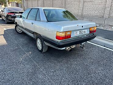 абди 100: Audi 100: 1989 г., 1.8 л, Механика, Бензин, Седан — 3