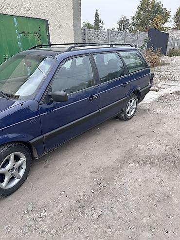 Volkswagen: Volkswagen Passat: 1991 г., 1.8 л, Механика, Бензин, Универсал — 2