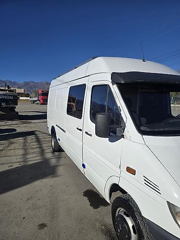 мотор даф95: Легкий грузовик, Mercedes-Benz, Стандарт, 3 т, Б/у — 3