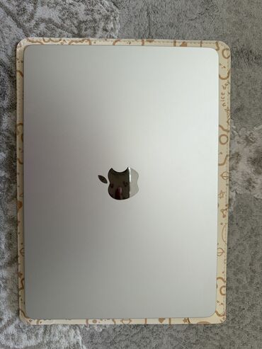 Ноутбуки: Ультрабук, Apple, 8 ГБ ОЗУ, Apple M3, 13.5 ", Б/у, Для работы, учебы, память SSD