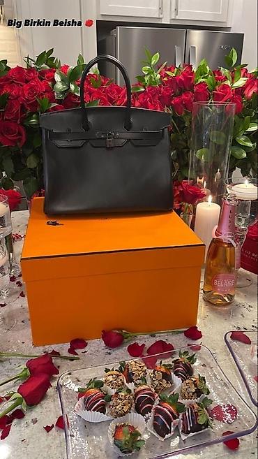 Другая одежда на прокат: Комбо подарки — 10