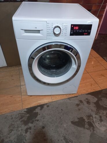 Paltaryuyan maşınlar: Paltaryuyan maşın Bosch, 9 kq, İşlənmiş, Avtomat, Qurutma var, Kredit yoxdur, Ödənişli çatdırılma