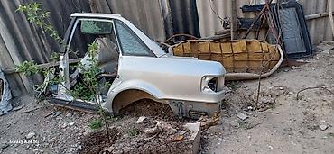ауди балка: Заднее правое Audi, 1992 г., Б/у, Оригинал — 1