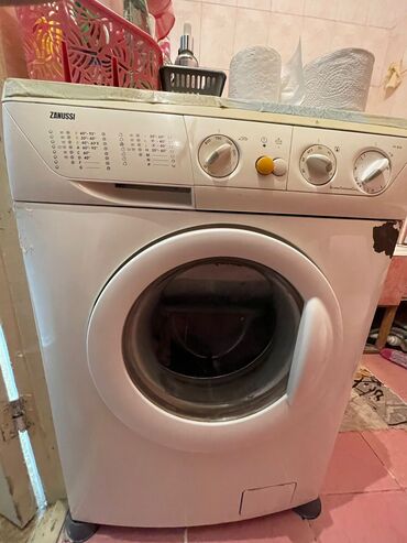 куплю стиральную машину автомат: Стиральная машина Zanussi, Б/у, Автомат, До 6 кг, Полноразмерная