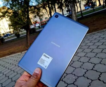 Samsung: Планшет, Samsung, память 256 ГБ, 10" - 11", 4G (LTE), Б/у, Трансформер цвет - Черный