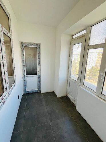 Köhnə tikili: Bakı, Əhmədli, 4 otaqlı, Köhnə tikili, m. Əhmədli, 100 kv. m — 24