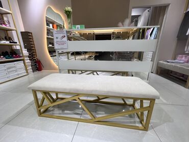 Кронштейны, стойки: Кронштейны Стеллажи Стойки Вешала Столы ресепшен Раскладочные — 14