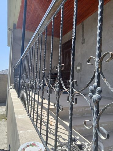 Məhəccərlər: Balkon üçün Məhəccər, Polad, Ünvandan götürmə