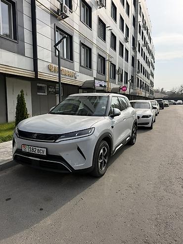 2025: BYD Yuan Pro: 2025 г., Автомат, Электромобиль, Кроссовер — 3