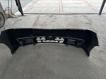 Бампер и комплектующие: Бампер Toyota, Оригинал — 2