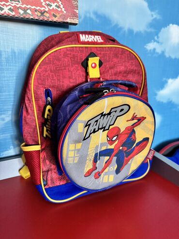 məktəb üçün çantalar: DisneyStore saytinda sifariw olunub, Amerikadan. Cox keyfiyetlidir!