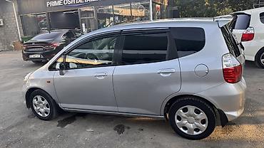 mersedes e: Honda Jazz: 2004 г., 1.5 л, Механика, Бензин, Хэтчбэк — 4