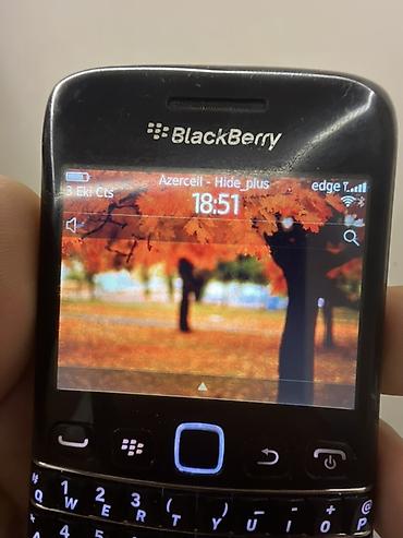 bmw 750 e38: Blackberry Bold 9790, 8 GB, rəng - Qara, Düyməli — 1