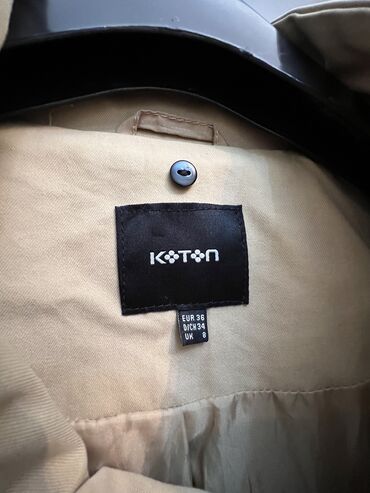 Plaşlar: Plaş kurtka. Koton’dan alinib. Razmer 36. Yeni S razmerdir. Çox az — 4