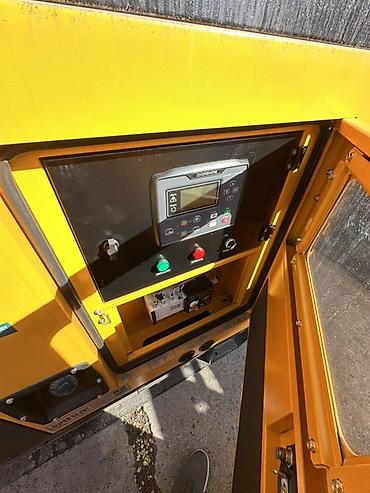 Генераторы: Дизельный генератор в шумозащитном кожухе Основные характеристики: - — 1