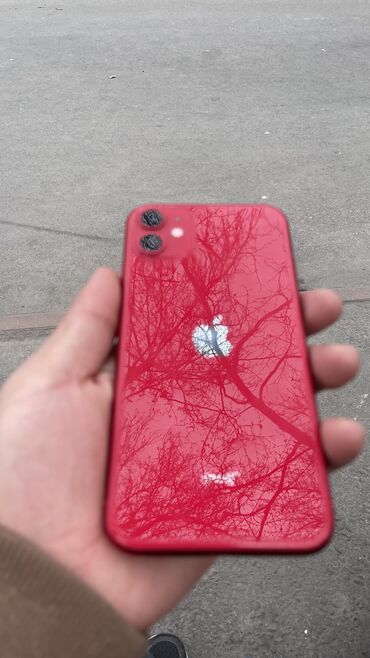 айфон 10 р: IPhone 11, Б/у, 128 ГБ, Красный, Защитное стекло, Чехол, Кабель, 79 %