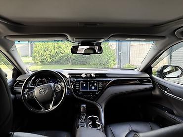 corolla 2016: Toyota Camry: 2019 г., 2.5 л, Вариатор, Гибрид, Седан — 3