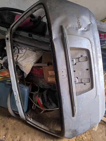 естима 3: Крышка багажника Honda 2000 г., Б/у, цвет - Серебристый,Оригинал