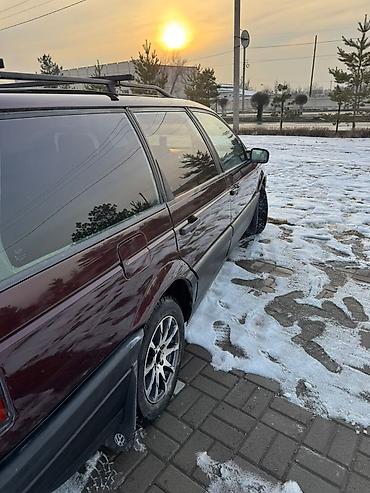 Volkswagen: Volkswagen Passat: 1988 г., 1.8 л, Бензин, Универсал — 11