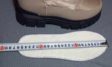 Čizme: Čizme, 40 — 9