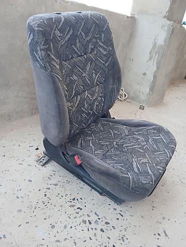 niva tekeri satilir: Avtomobil ön oturacağı Salam. Təcili sürətdə satılır. Niva üçün — 3