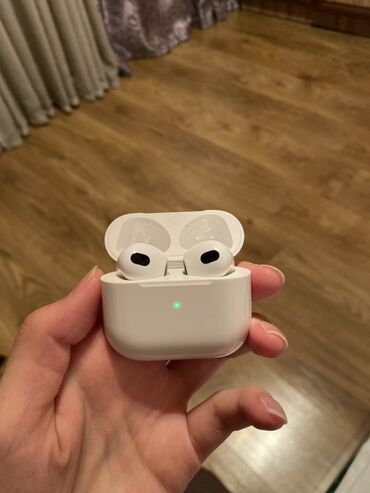 микрофоны бу: Apple AirPods (3‑го поколения)
Оригинал
Без Lightning-кабеля