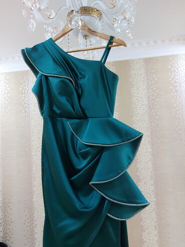 ziyafet paltarı: Вечернее платье, M (EU 38)