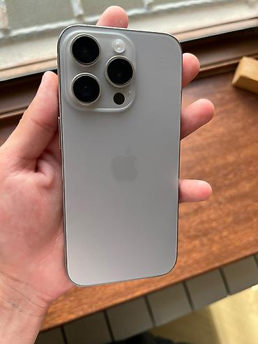 iphone 12 baki: IPhone 15 Pro, Natural Titanium, Face ID — 1