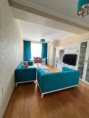goranboyda ev satilir: Yasamal, 3 otaqlı, Yeni tikili, m. İnşaatçılar, 89 kv. m — 2