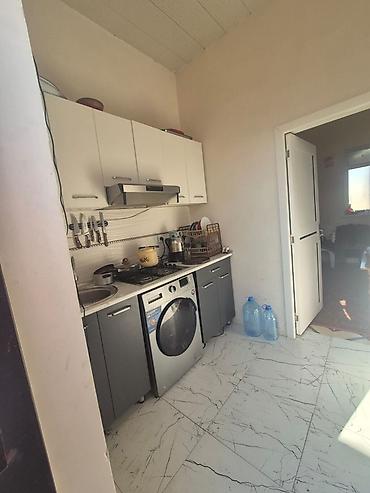 Həyət evləri və villaların satışı: 1 otaqlı həyət evi - Kiçik, səliqəli həyətə açılan dəmir darvaza və — 7