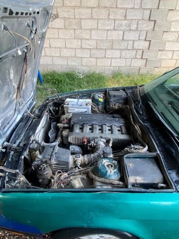 BMW: BMW 540: 1990 г., 2 л, Механика, Бензин, Седан — 11