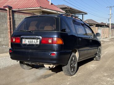 Toyota: Toyota Ipsum: 2000 г., 2 л, Автомат, Газ, Минивэн — 6