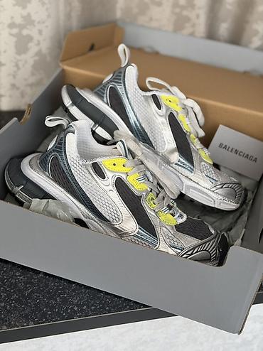 траки баленсиага: Кроссовки Balenciaga Runner Размер 39, но лучше на 40, новые не — 3