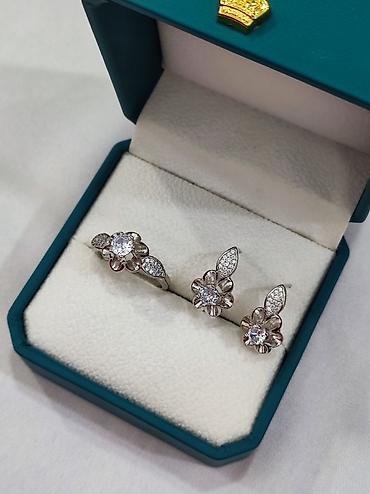 Серебряные наборы украшений: Серебро 925 Пробы Классика Размеры имеются Цена 3000сом Есть — 6