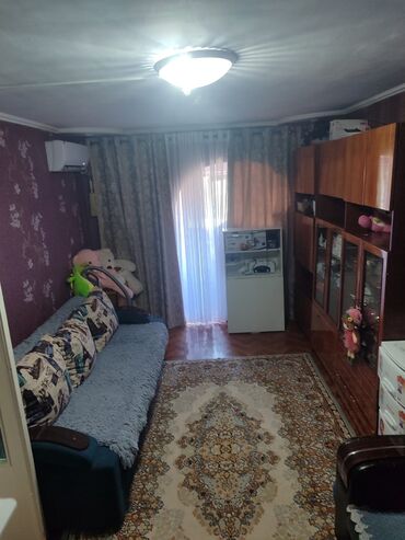 дом без хозяйна: 1 комната, 30 м², Без мебели