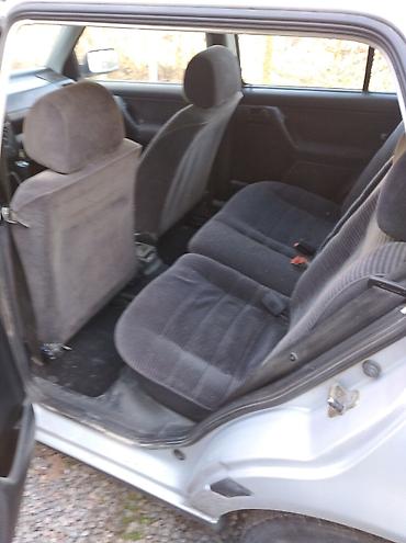 Volkswagen: Volkswagen Golf: 1994 г., 1.6 л, Механика, Бензин — 15