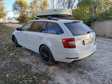 80 б4: Skoda Octavia: 2018 г., 1.4 л, Автомат, Газ, Универсал — 3