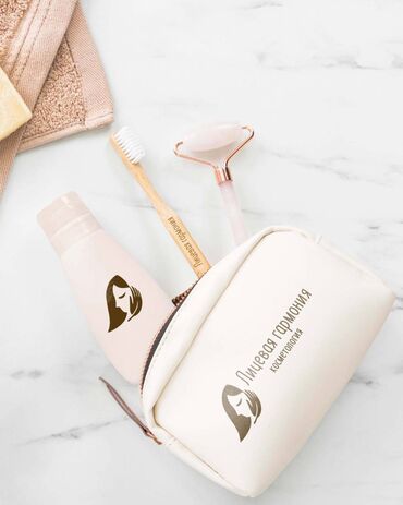 Графические дизайнеры: Графический дизайнер — 2