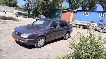 продаю или менаю: Volkswagen Vento: 1994 г., 1.8 л, Механика, Бензин, Седан