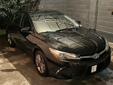 машина мало литровка на рассрочку: Toyota Camry: 2016 г., 2.5 л, Автомат, Бензин